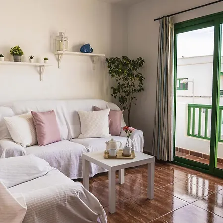 Sea View Apartment Famara
